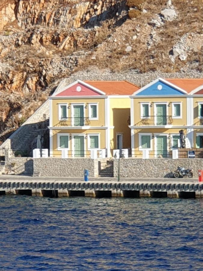 Villas Danezis - New Marina , سيمي المظهر الخارجي الصورة