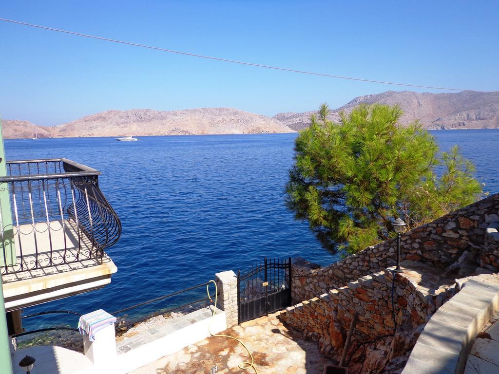 Villas Danezis - New Marina , سيمي المظهر الخارجي الصورة